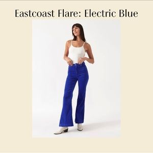 Rolla’s Eastcoast flare - electric blue size 31